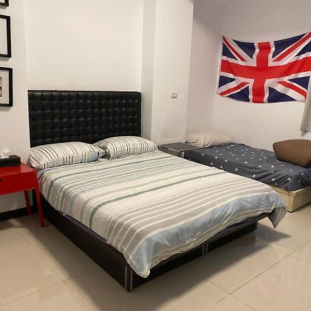 Taichung HSR Homestay Exterior foto